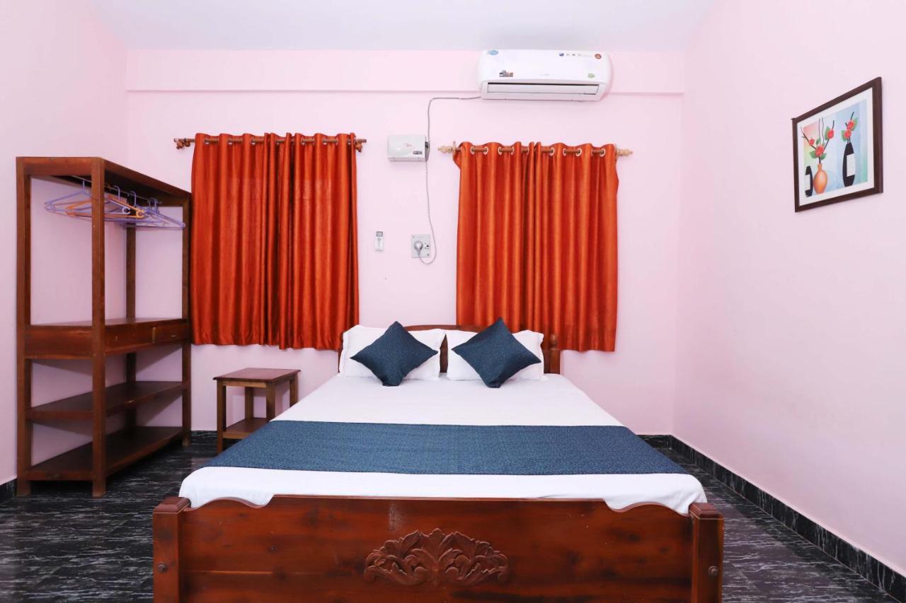 Morjim Sunset Guesthouse - 300 Meter To Morjim Beach Buitenkant foto
