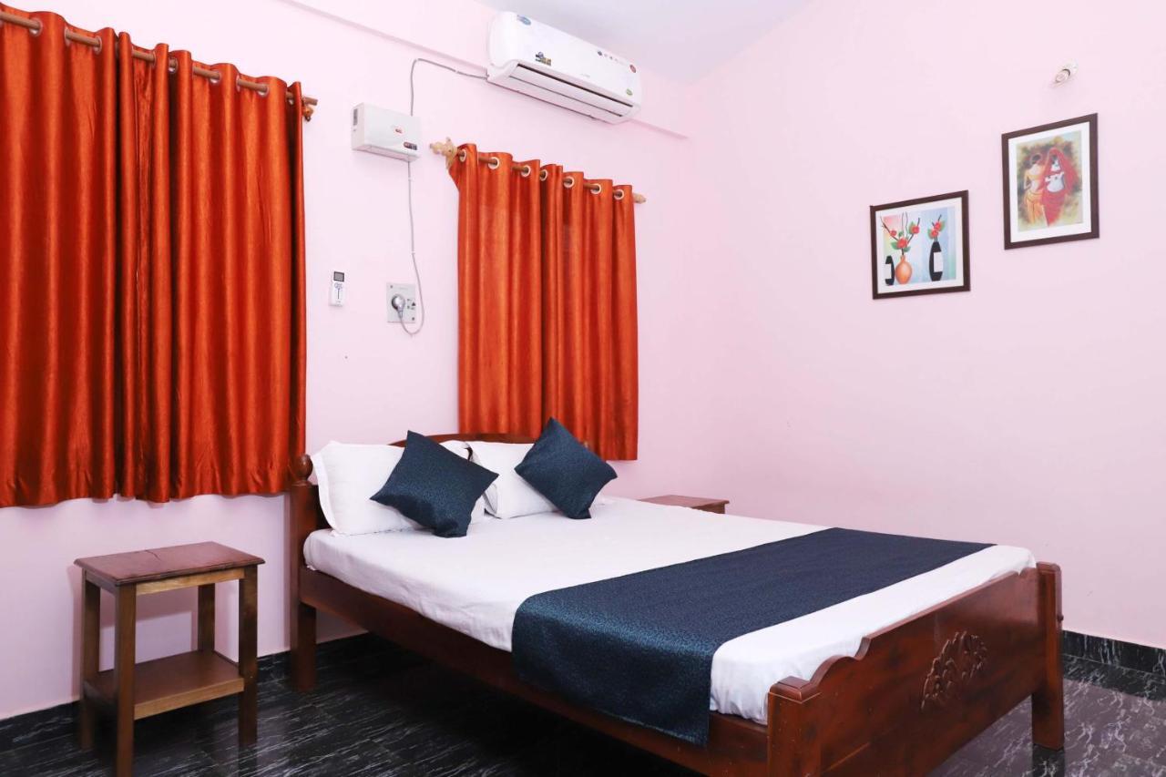 Morjim Sunset Guesthouse - 300 Meter To Morjim Beach Buitenkant foto